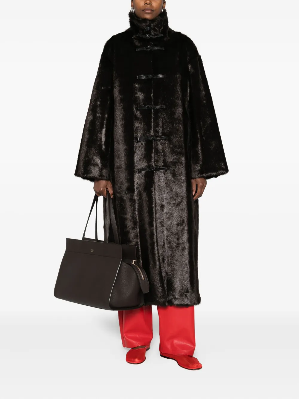 Róhe faux-fur buttoned coat | Faux Fur & Shearling Coats | Image 2
