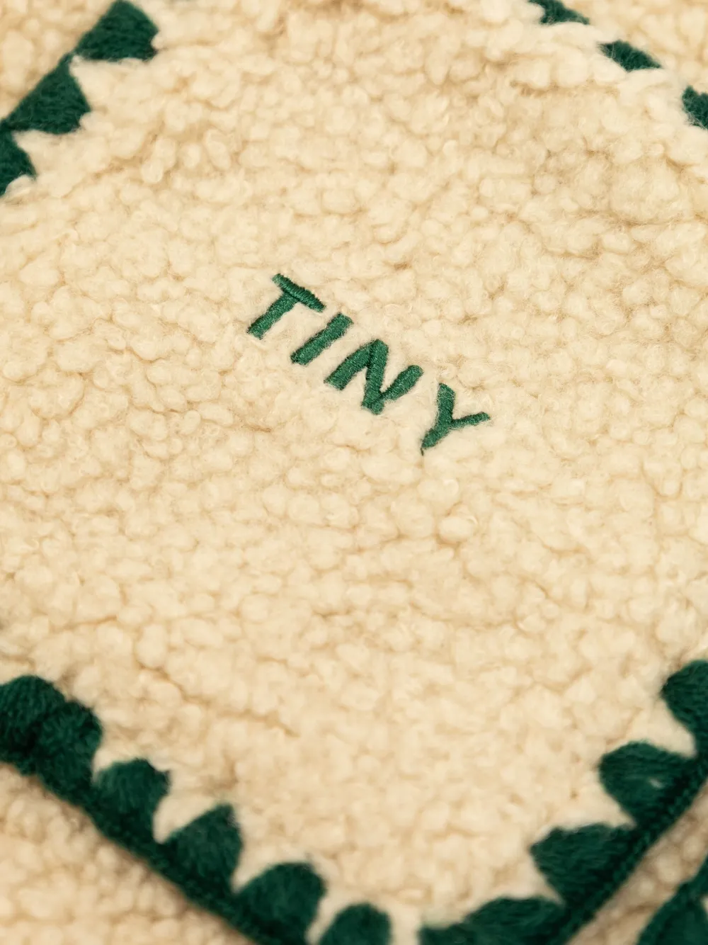 Tiny Cottons Fleece gilet met gehaakte afwerking Dark vanilla