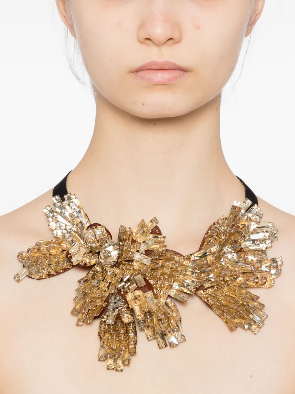 Biyan Crystal-embellished Necklace In Gold