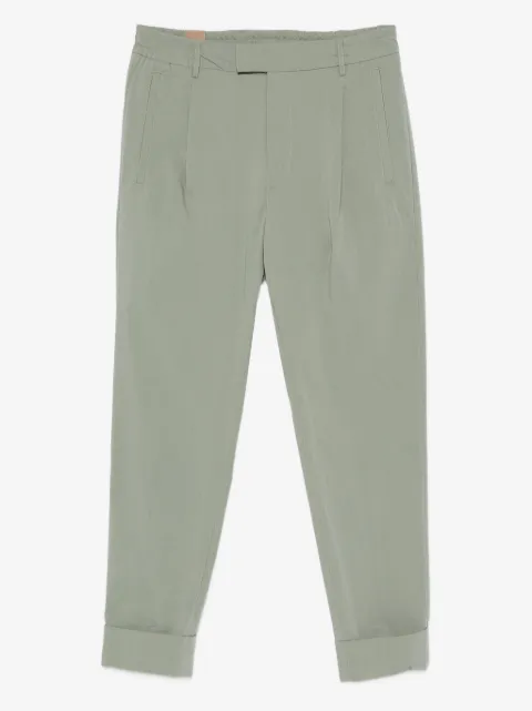 Hosio pleat-detail trousers