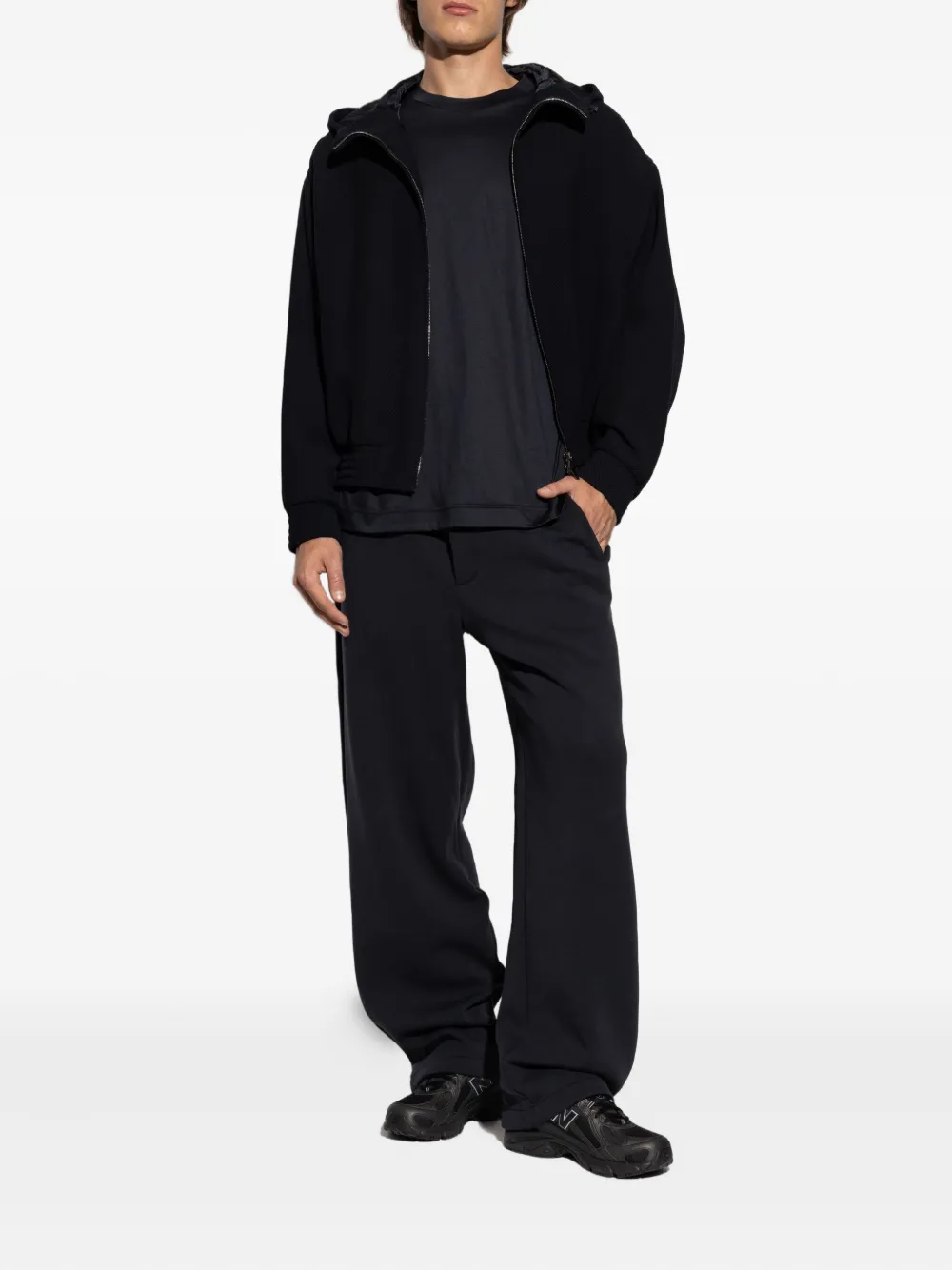 Giorgio Armani logo-embroidered T-shirt - Zwart