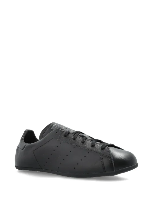 adidas stan smith lo pro ブラック 32036250_61974957_600.jpg