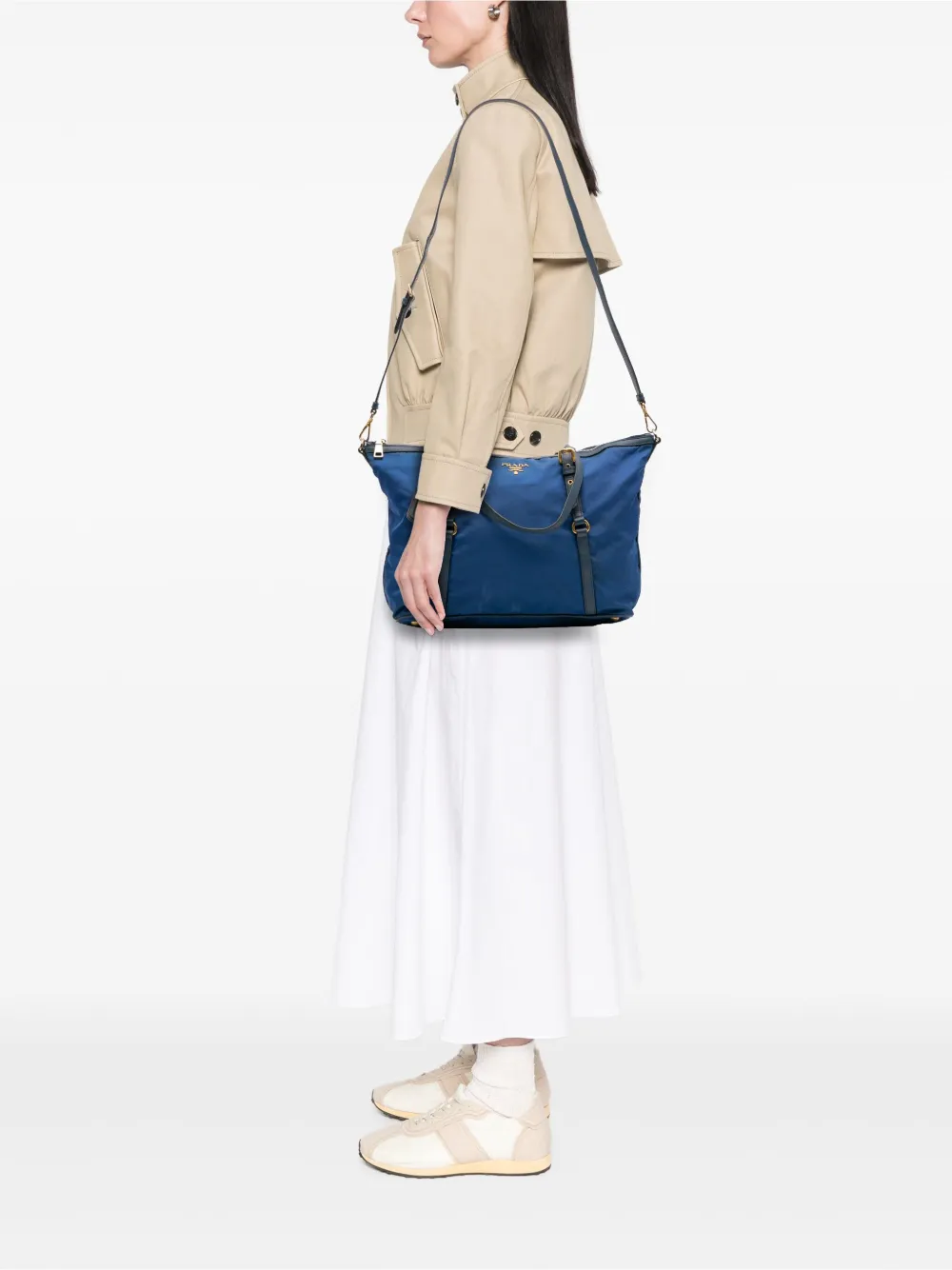 Prada Pre-Owned 2000-2025 Saffiano Trimmed Tessuto Zip Top Convertible Tote satchel | Pre-Owned | Image 2