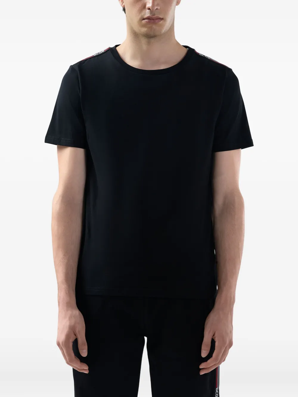 Gcds Logo Tape Stretch T-shirt In Black