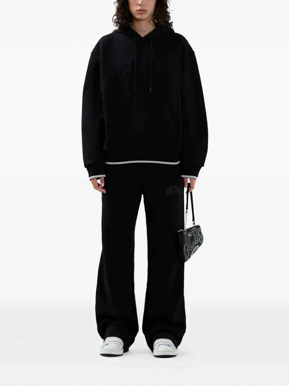 GCDS hoodie con logo en relieve | Hoodies | Image 2