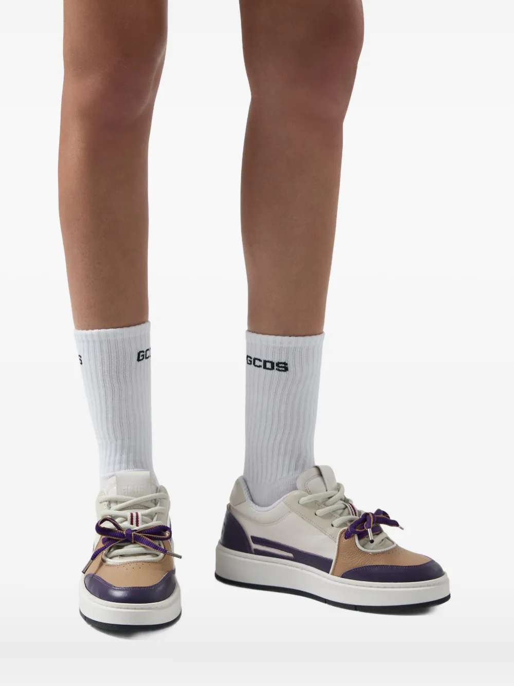 GCDS Bucket sneakers met strikdetail Wit