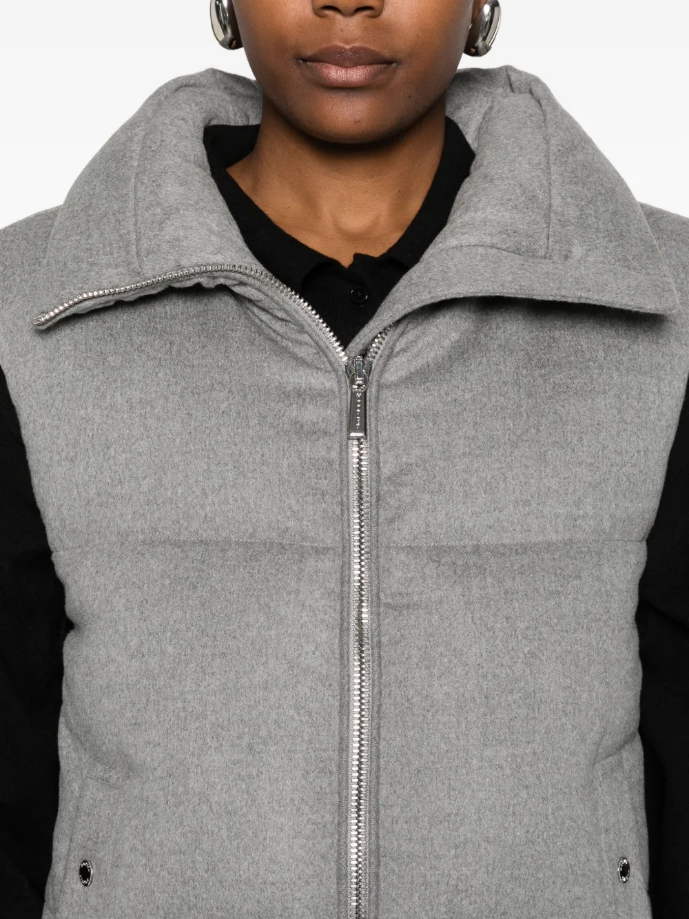 Moorer Hooded Zip-up Gilet In Gray