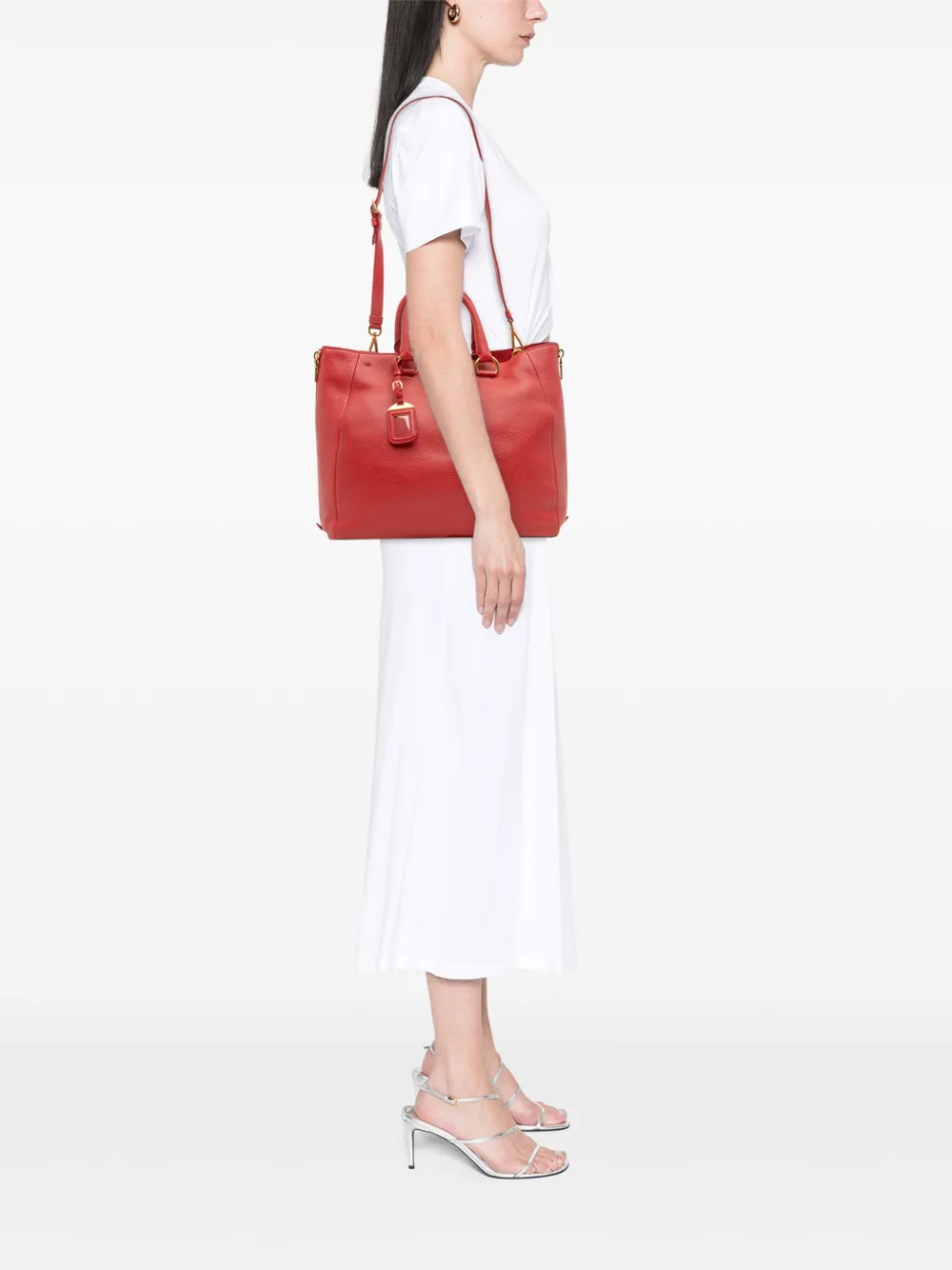 Prada Pre-Owned 2013-2025 Vitello Daino Side Zip Convertible Tote satchel | Pre-Owned | Image 2