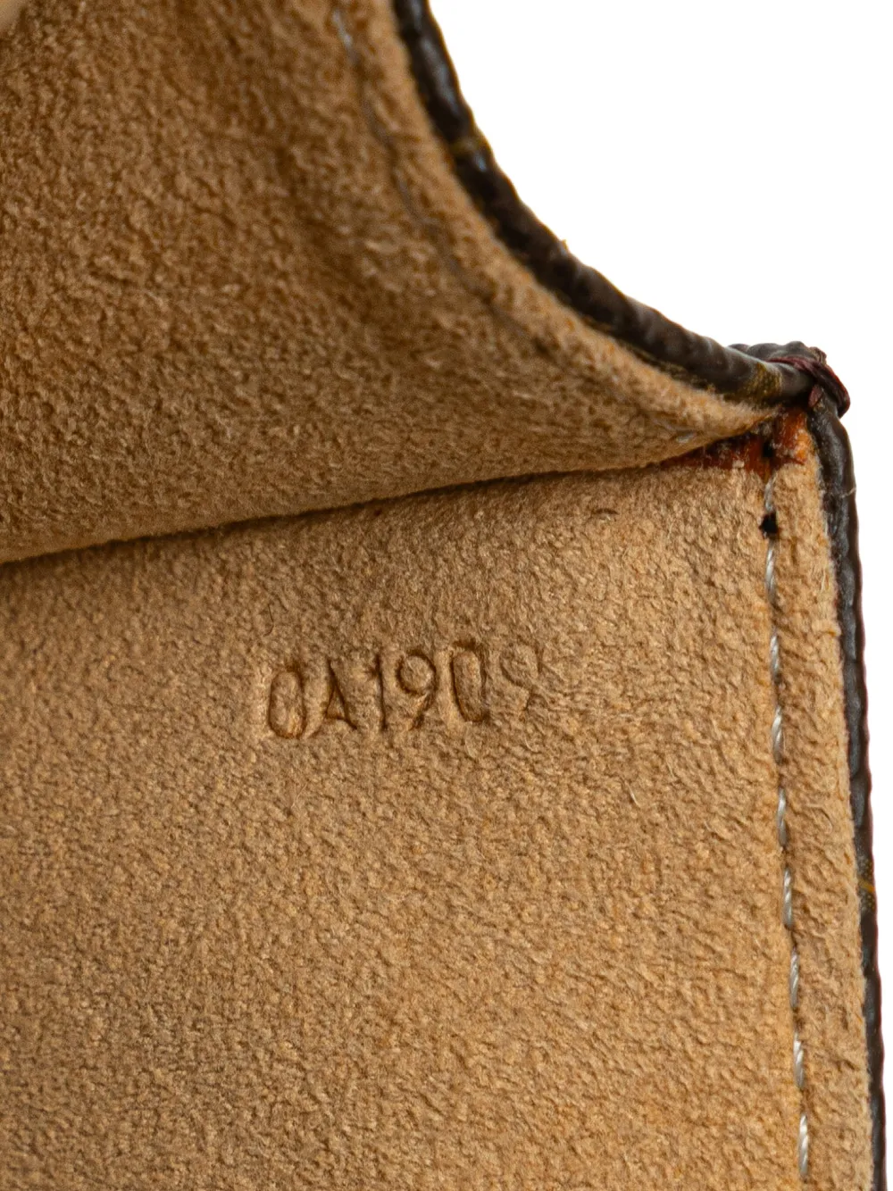 Pre-owned Louis Vuitton 1999 Monogram Pochette Twin Gm Crossbody Bag In Brown