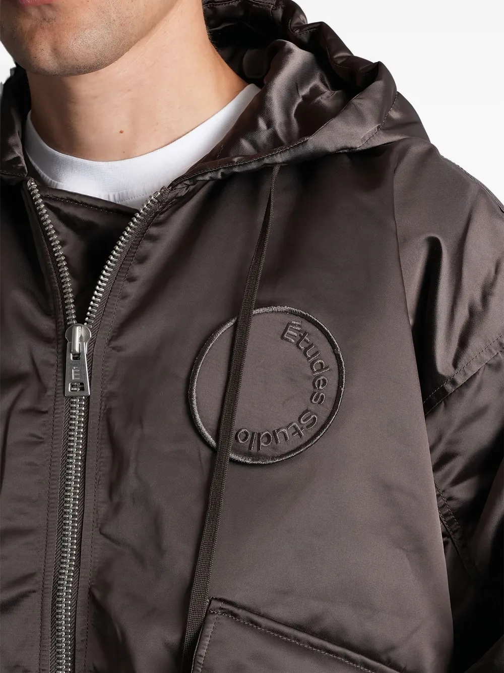Etudes Studio Logo-patch Hooded Jacket In Brown