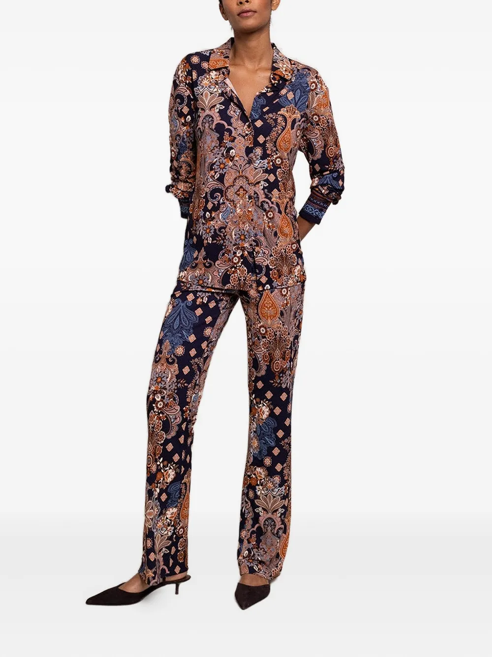Cara Cara paisley-print trousers | Flared & Bell-Bottom Pants | Image 2