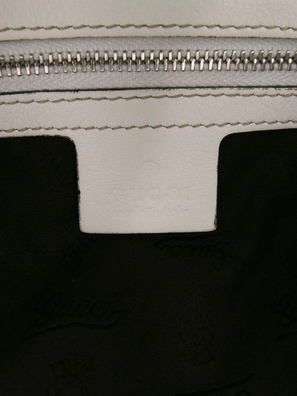 Pre-owned Gucci 2000-2015 Large Ssima Icon Bit Hobo Satchel In White