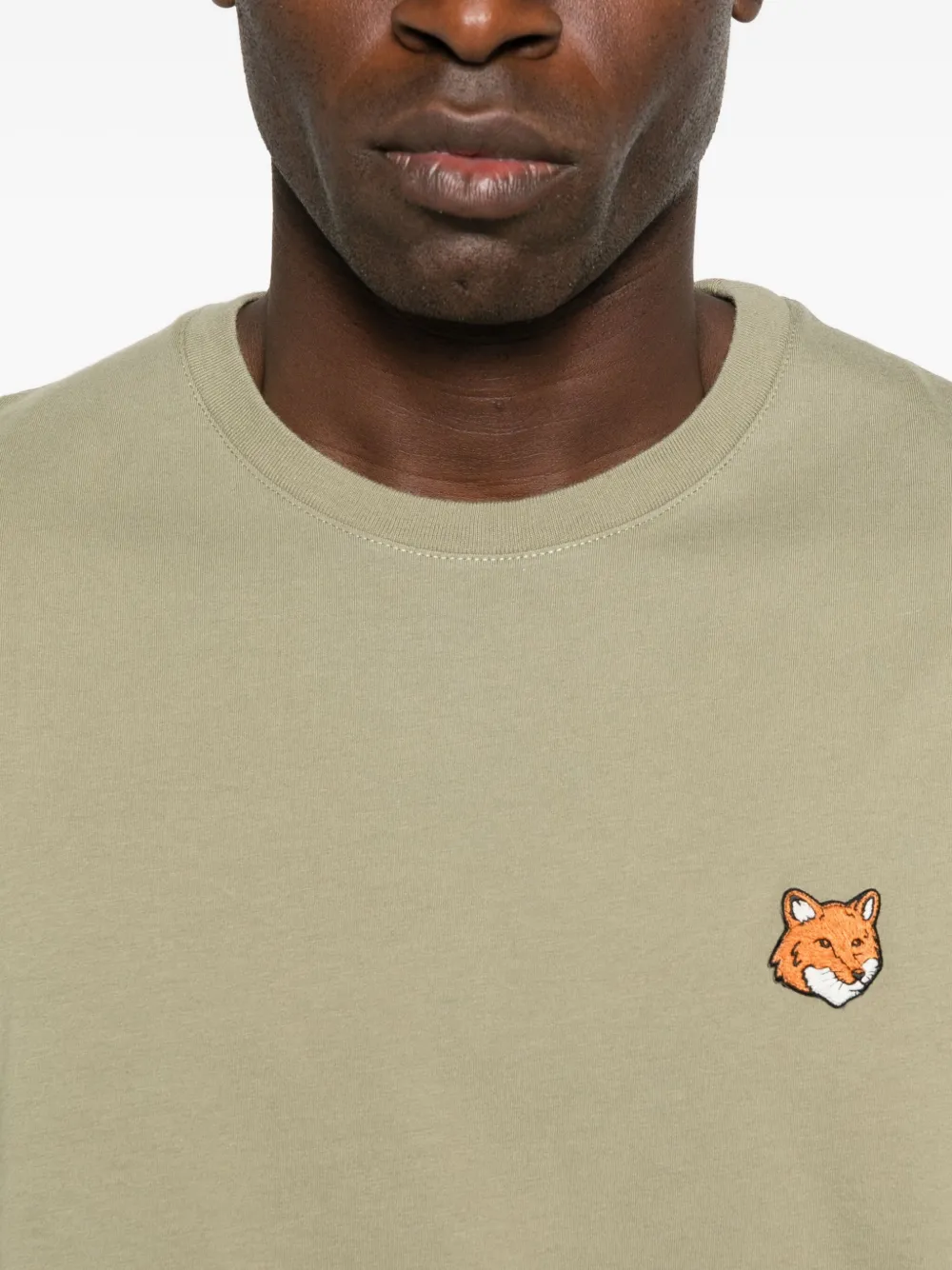 Maison Kitsuné T-shirt met geborduurde vossenkop Groen