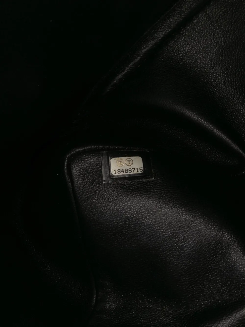 Pre-owned Chanel 2009-2010 Maxi Classic Chevron Patent Single Flap Shoulder Bag In Black