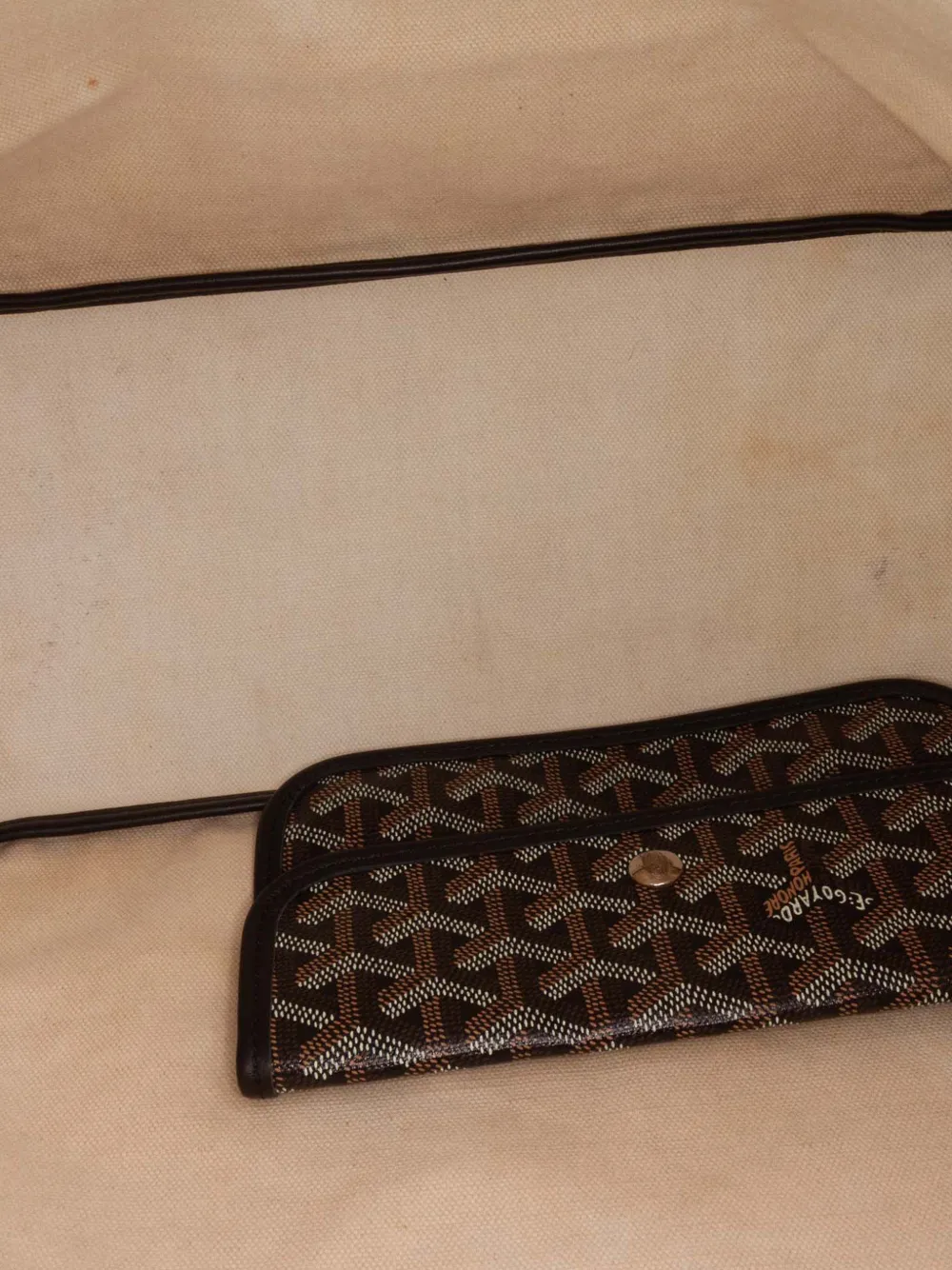 Pre-owned Goyard 2020 Ine Saint Louis Pm Tote Bag In Black