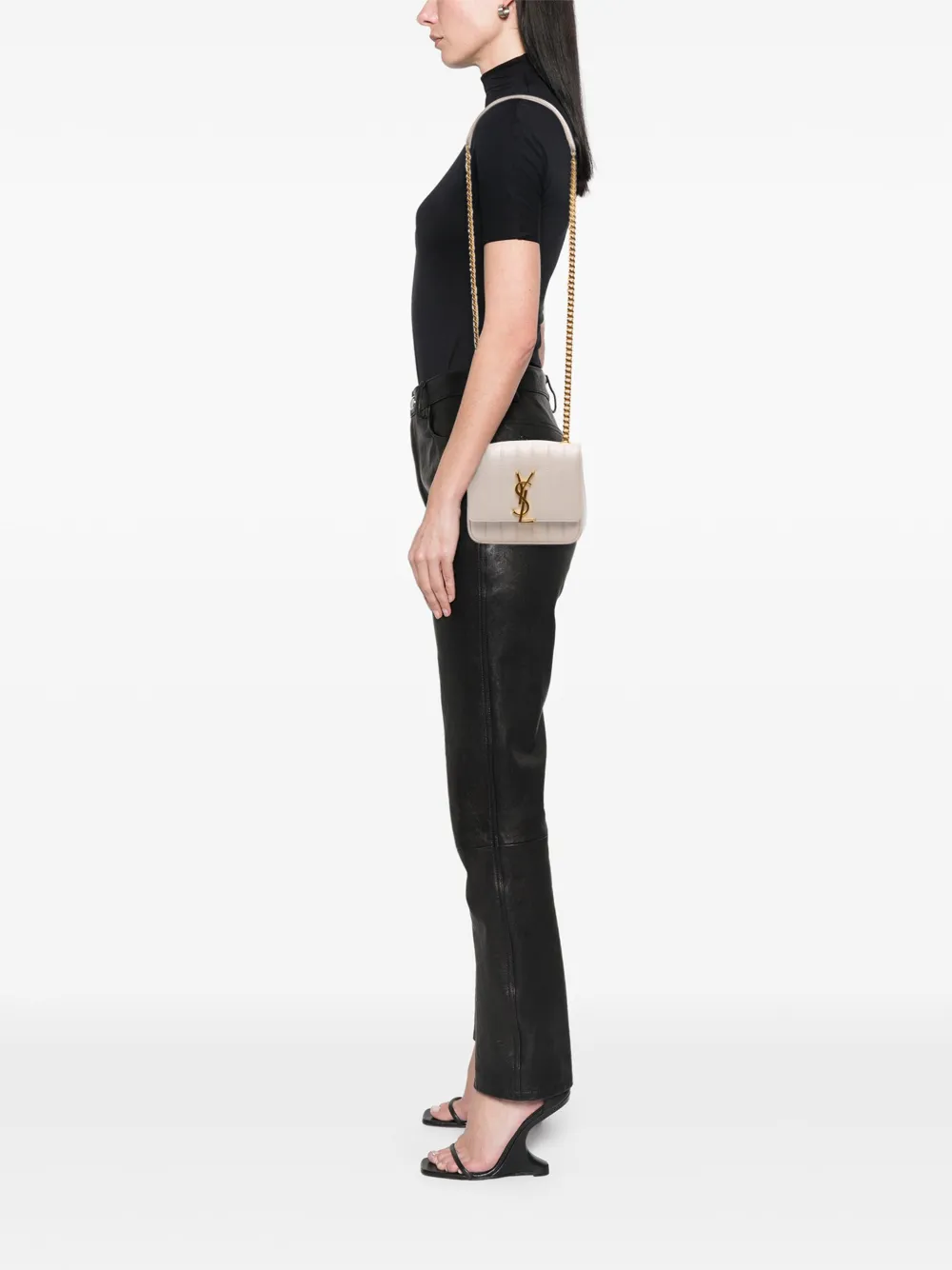 Saint Laurent Pre-Owned 2018 Small Lambskin Monogram Vicky Chain Bag crossbody bag | Pre-Owned | Image 2