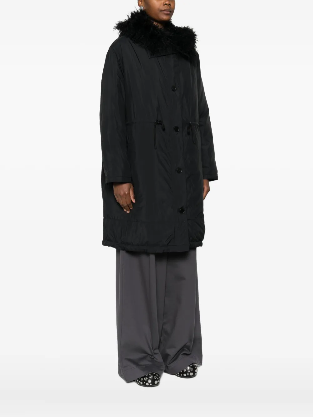 Yves Salomon Jack met afwerking van imitatiebont Zwart