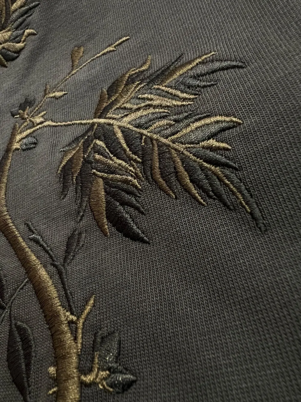 Only The Blind Embroidered T-shirt In Green