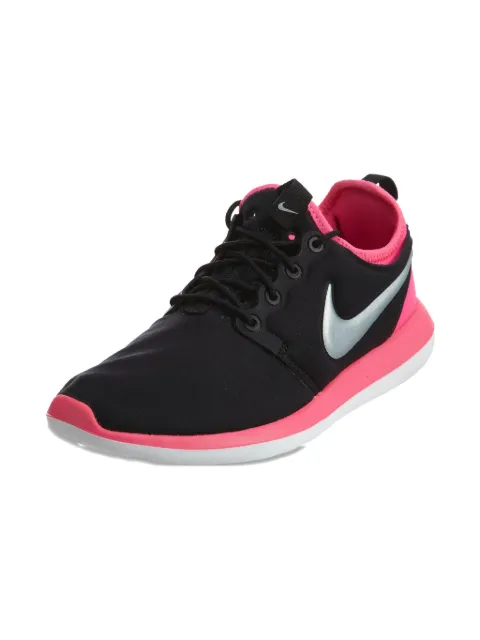 Nike Kids tenis con logo metalizado