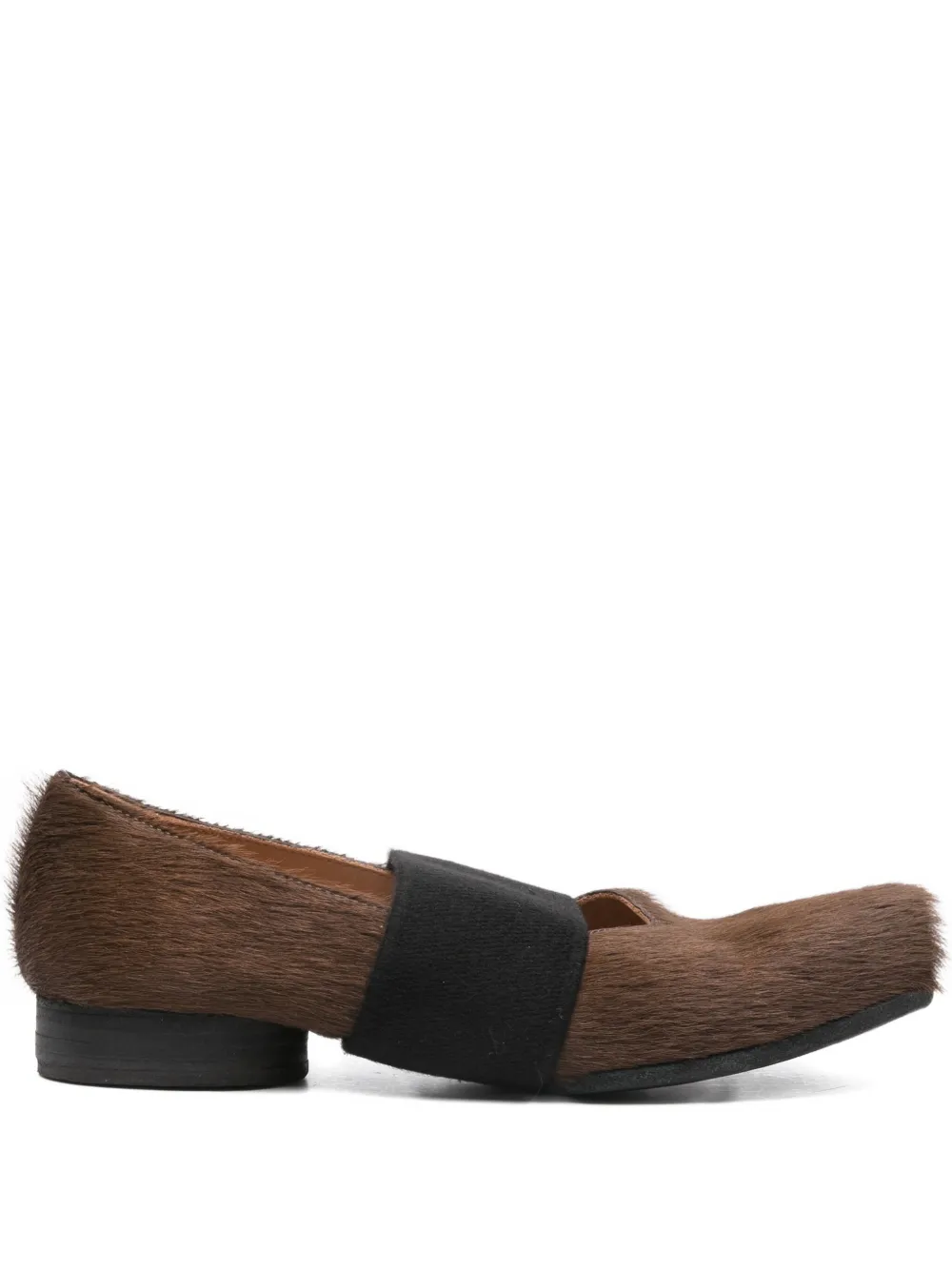 Uma Wang Pumps met kalfshaar bandje Bruin