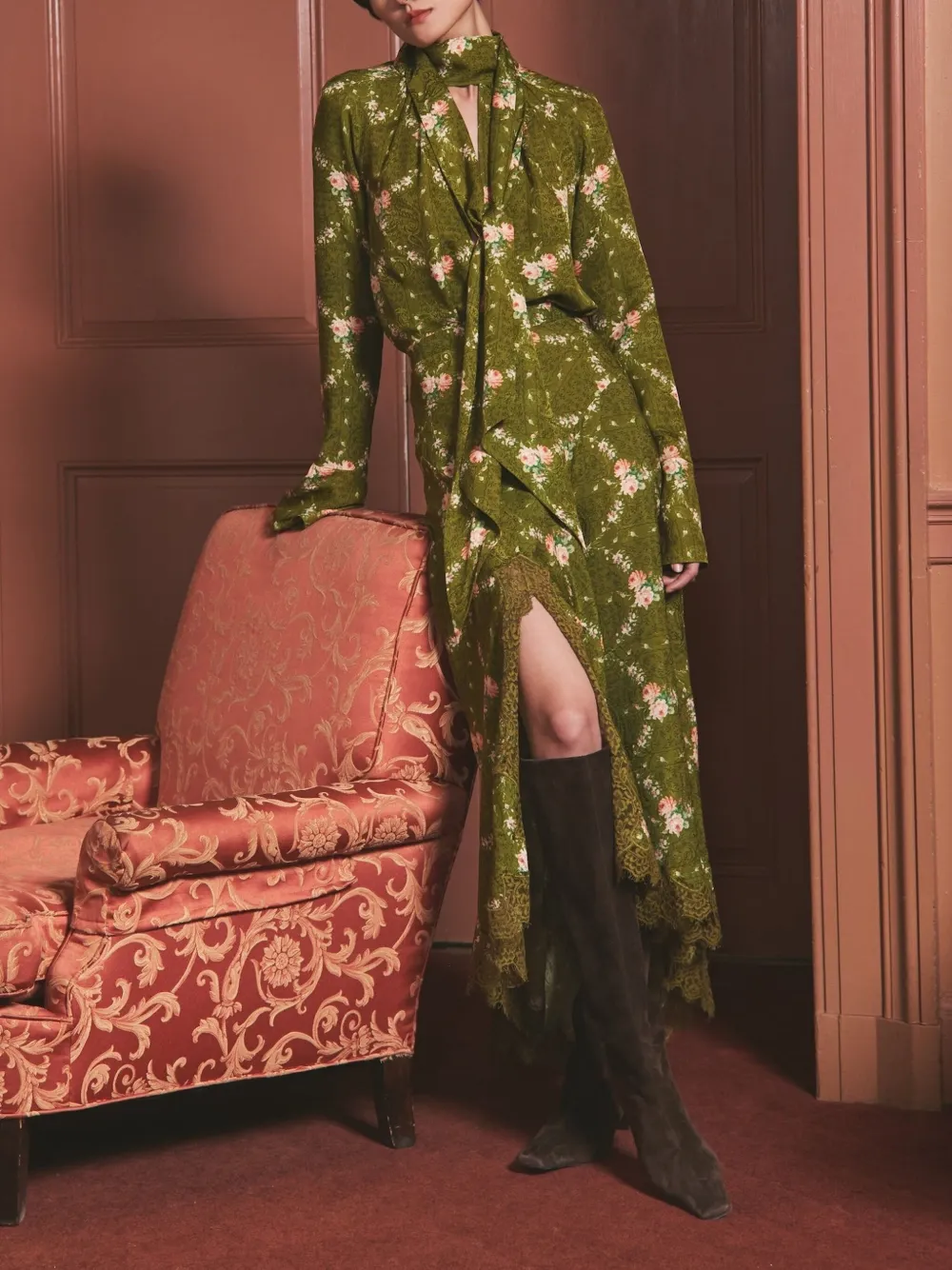 Cara Cara floral lace-trimmed skirt | Pleated Skirts | Image 2