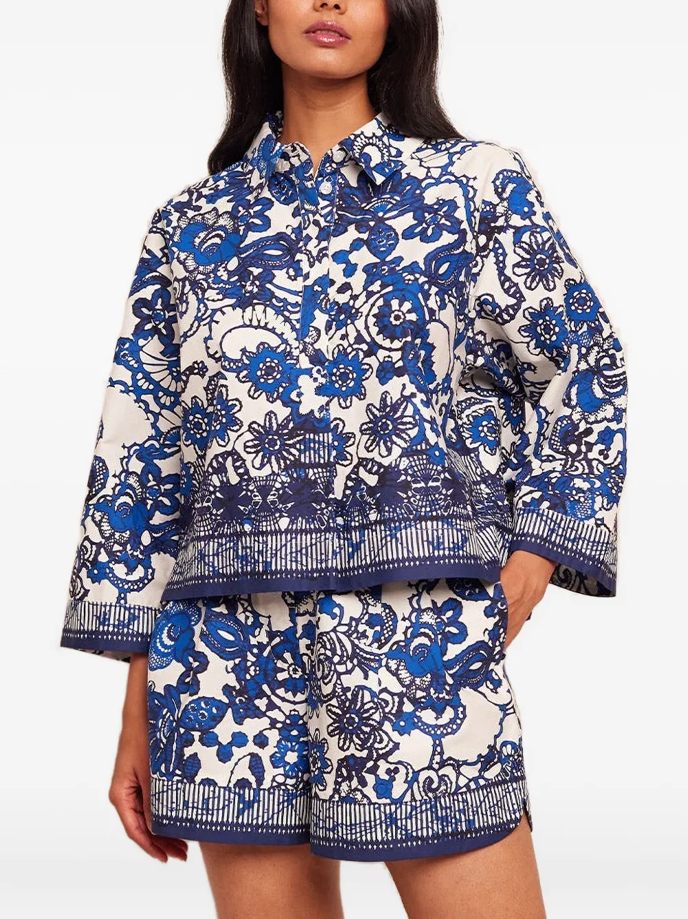  Cara Cara Floral-print Button-up Shirt - Blue 
