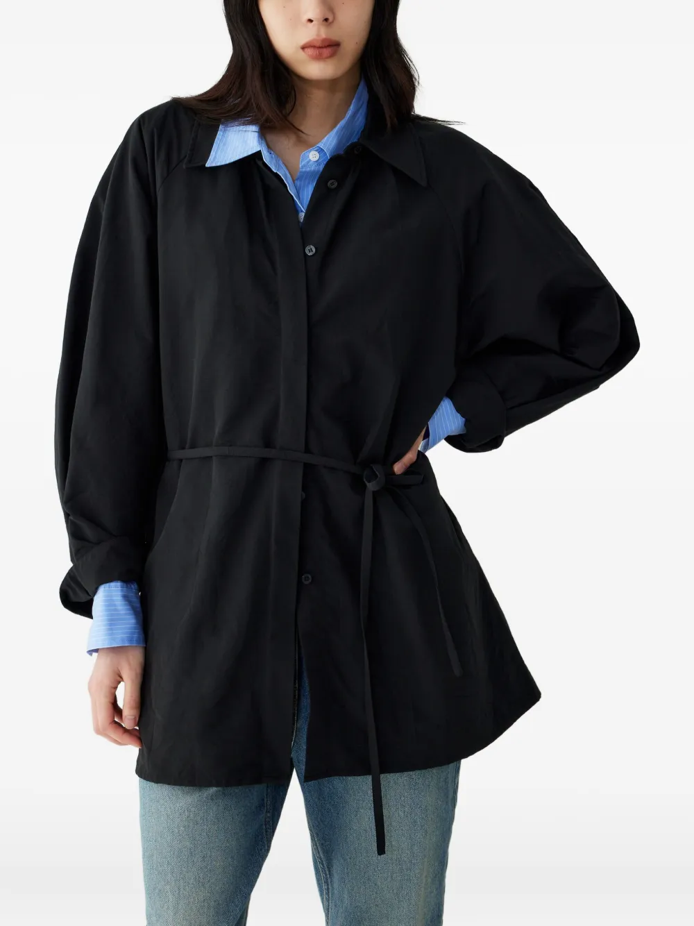 STUDIO TOMBOY belted shirt - Zwart