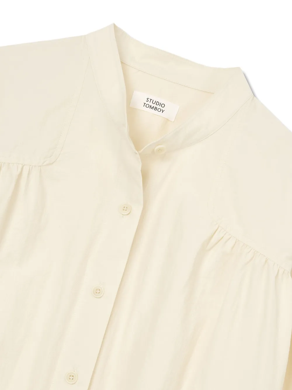 Studio Tomboy Shirred-detail Blouse In Neutral
