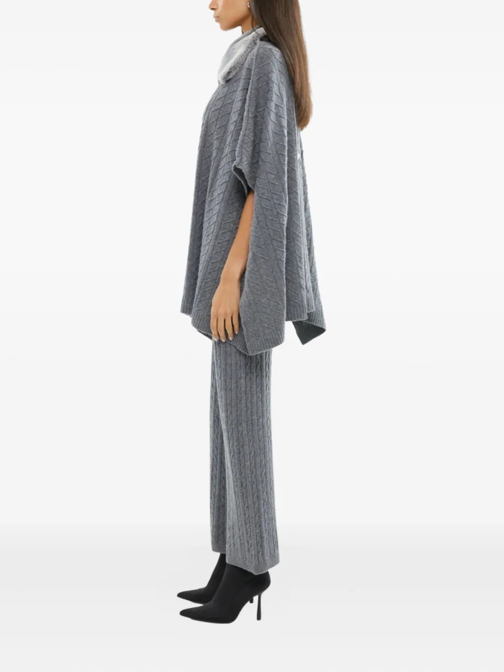 Izaak Azanei Shearling-collar Cable-knit Poncho In Gray