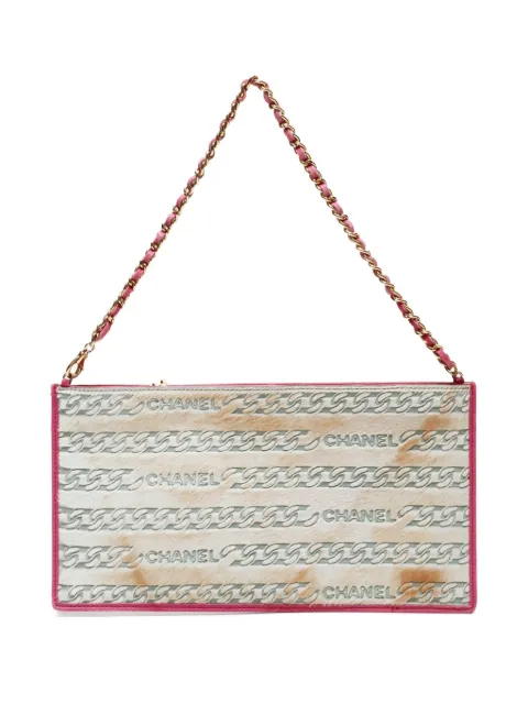 CHANEL Pre-Owned 2000-2002 logo-debossed shoulder bag