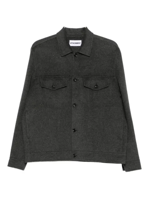 Attachment buttoned-pocket jacket