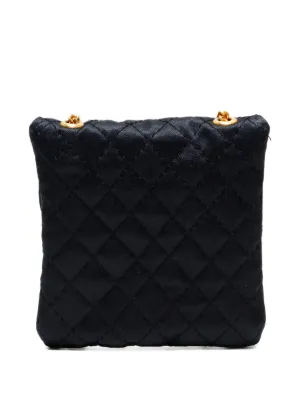 Shop members sale: up to 70% off FARFETCH