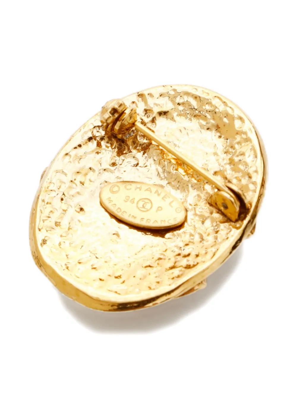 Pre-owned Chanel 1994 Interlocking Cc Brooch In Gold