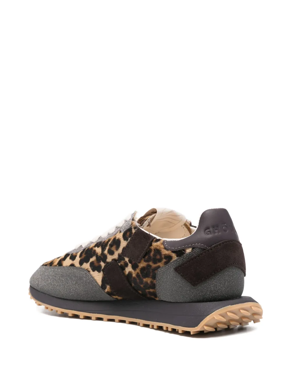 GHŌUD Sneakers met dierenprint Bruin