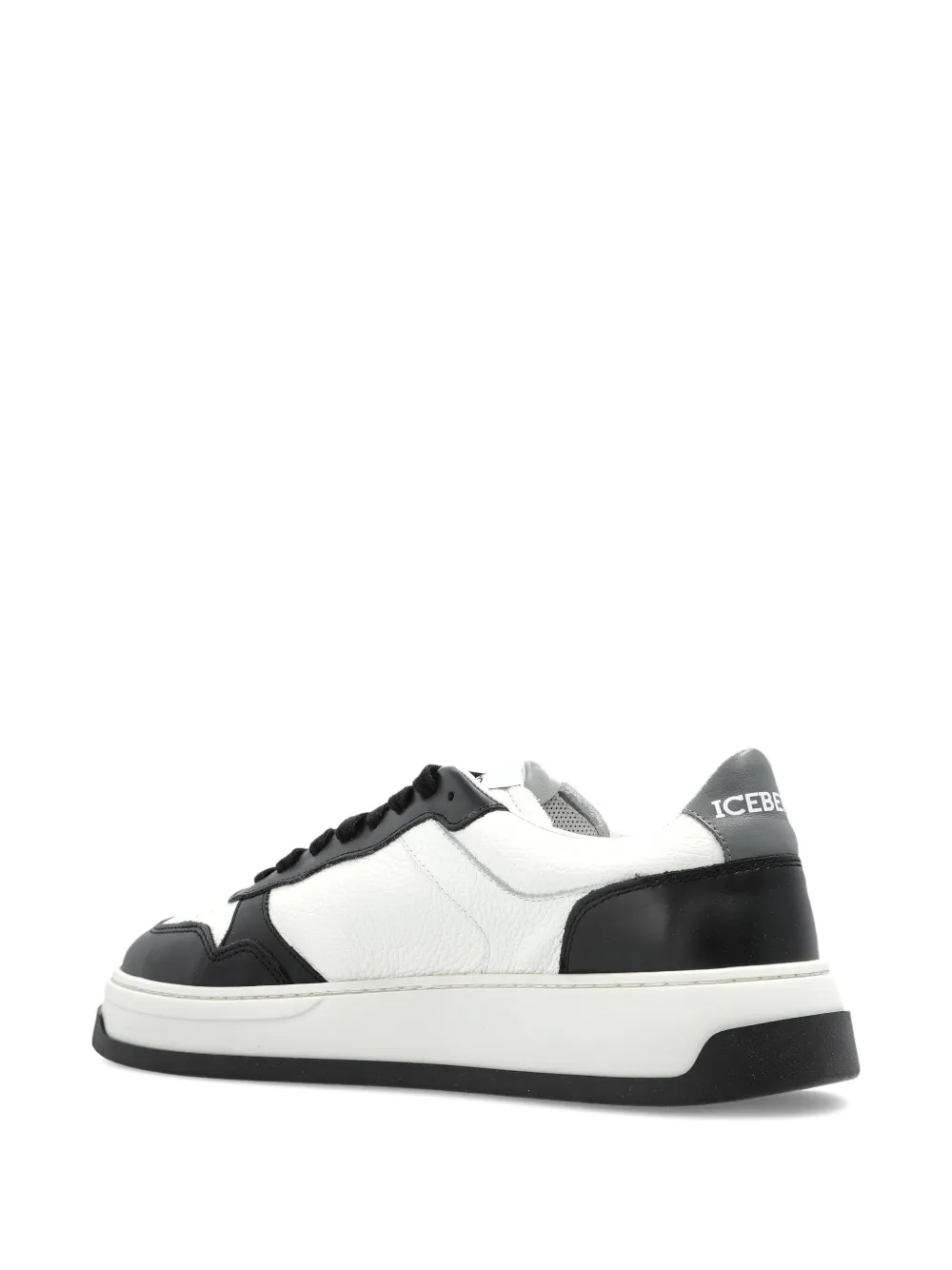 Iceberg Sneakers met logoplakkaat Wit