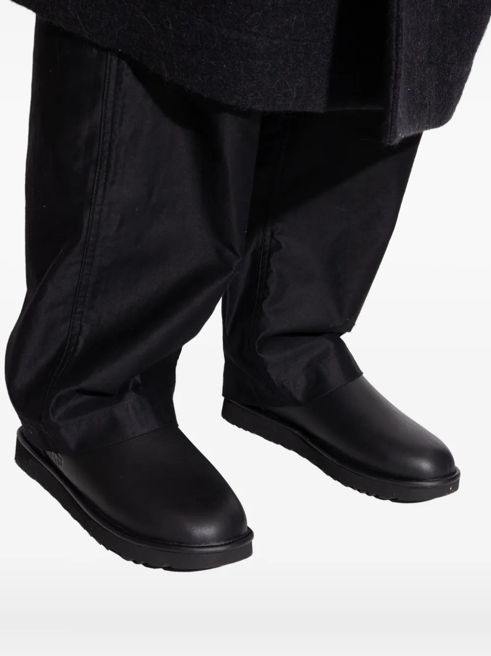 UGG Leren muiltjes Zwart