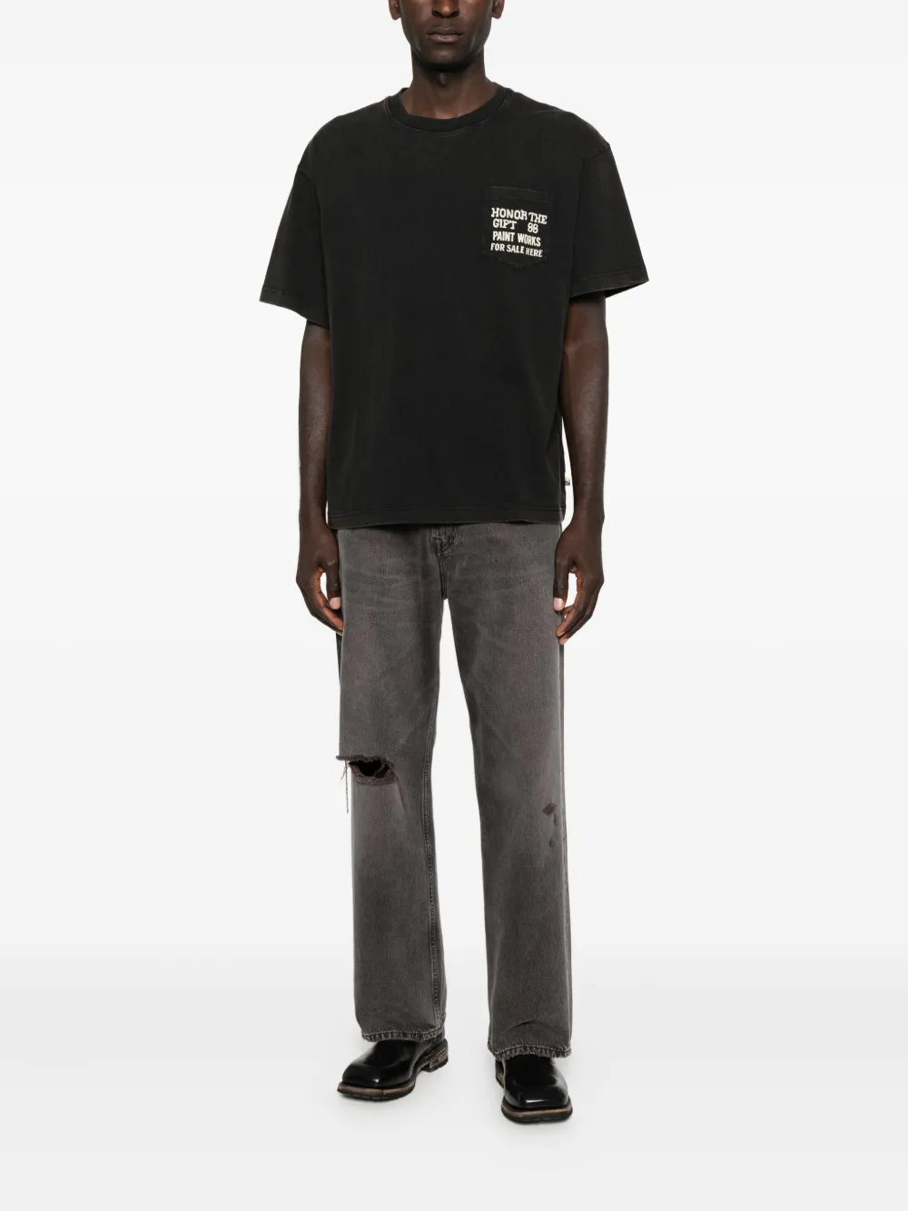 Honor The Gift chest-pocket t-shirt - Zwart