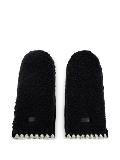 UGG scalloped gloves
