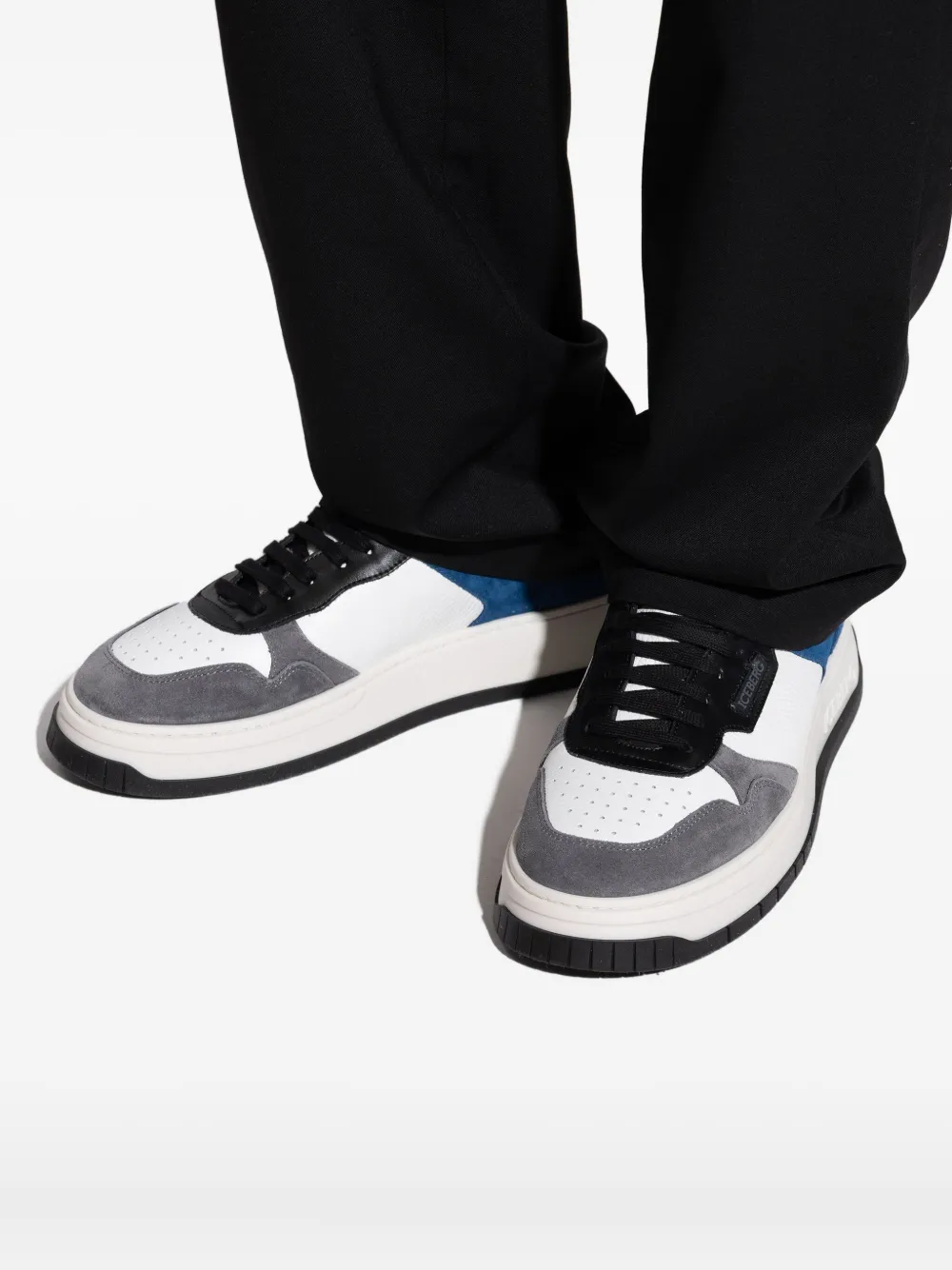 Iceberg Clock V2 sneakers met vlakken Wit