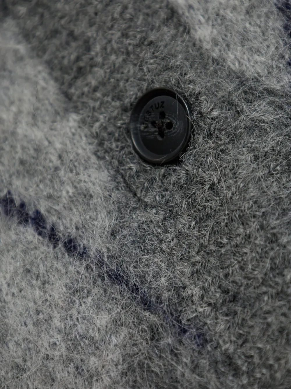 Gestuz Argyle-check Cardigan In Gray