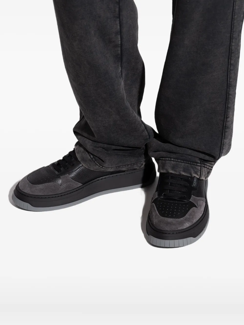 Iceberg Sneakers met leren vlakken Zwart