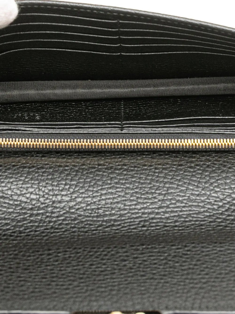 Pre-owned Gucci 2000-2015 Leather Interlocking G Dollar Wallet On Chain Crossbody Bag In Black