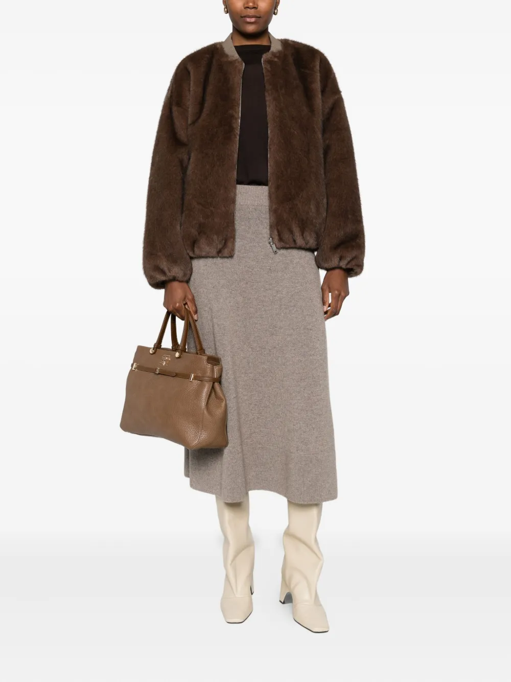 Aragona Fine-knit Jumper In Brown