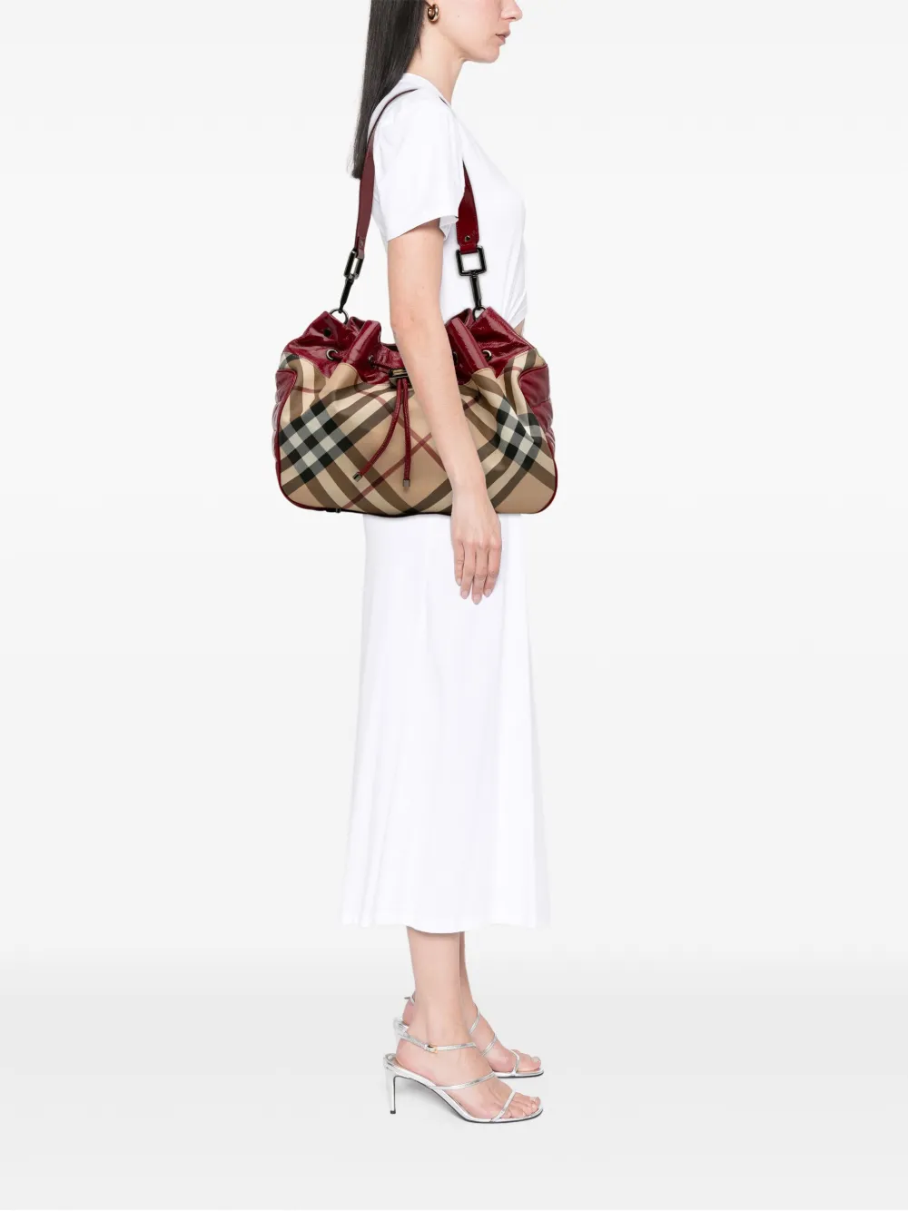 Burberry Pre-Owned 2000-2017 Patent Trimmed Supernova Check Coated Canvas shoulder bag | Pre-Owned | Image 2