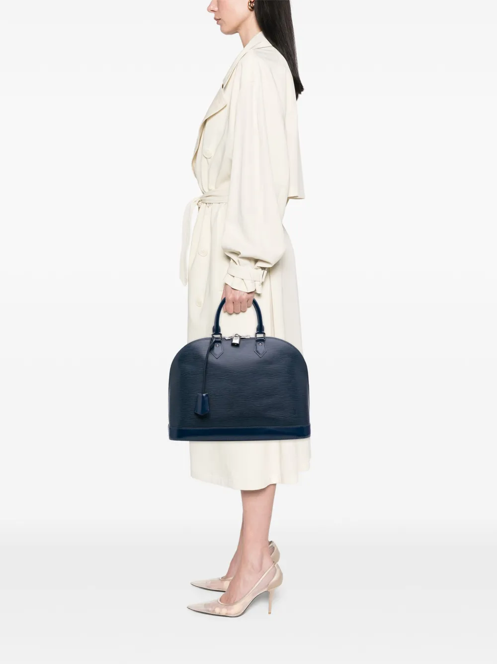 Louis Vuitton Pre-Owned 2011 Epi Alma GM handbag | Pre-Owned | Image 2
