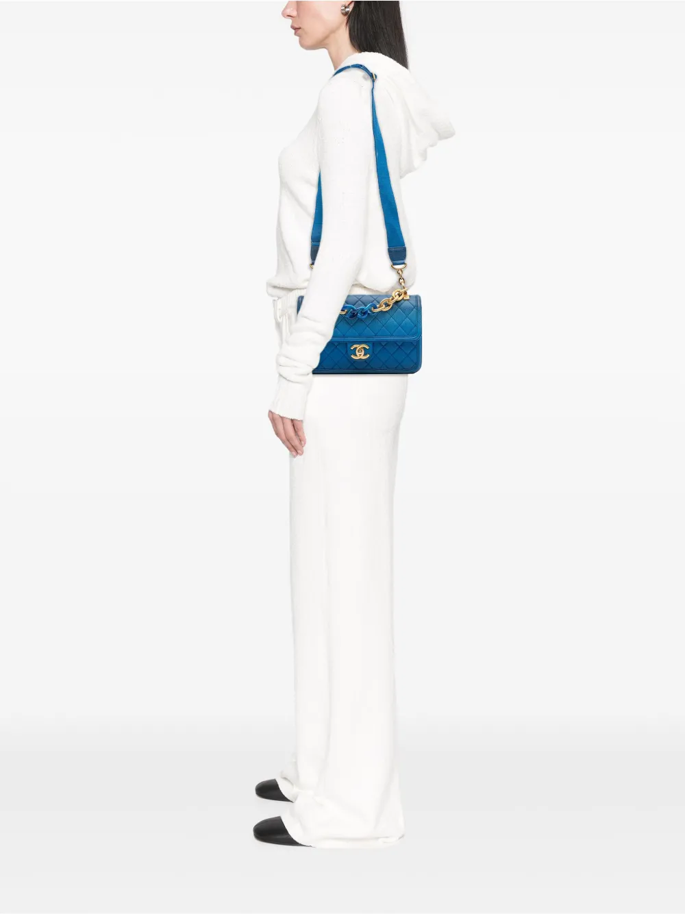 CHANEL Pre-Owned 2019 Medium Quilted Caviar Sunset On The Sea Flap satchel | Pre-Owned | Image 2