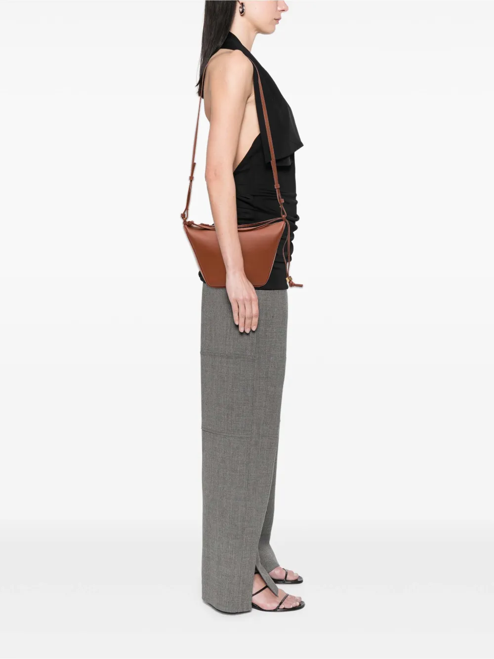Loewe Pre-Owned 2023 Mini Leather Hammock Hobo satchel | Pre-Owned | Image 2