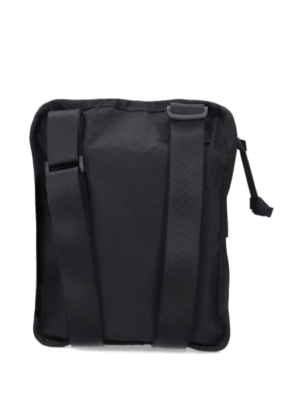 C.P. Company Paper Touch ショルダーバッグ | ブラック | FARFETCH JP