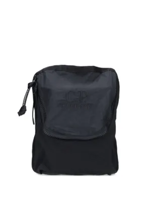 C.P. COMPANY（シーピーカンパニー）メンズ ショルダーバッグ - FARFETCH