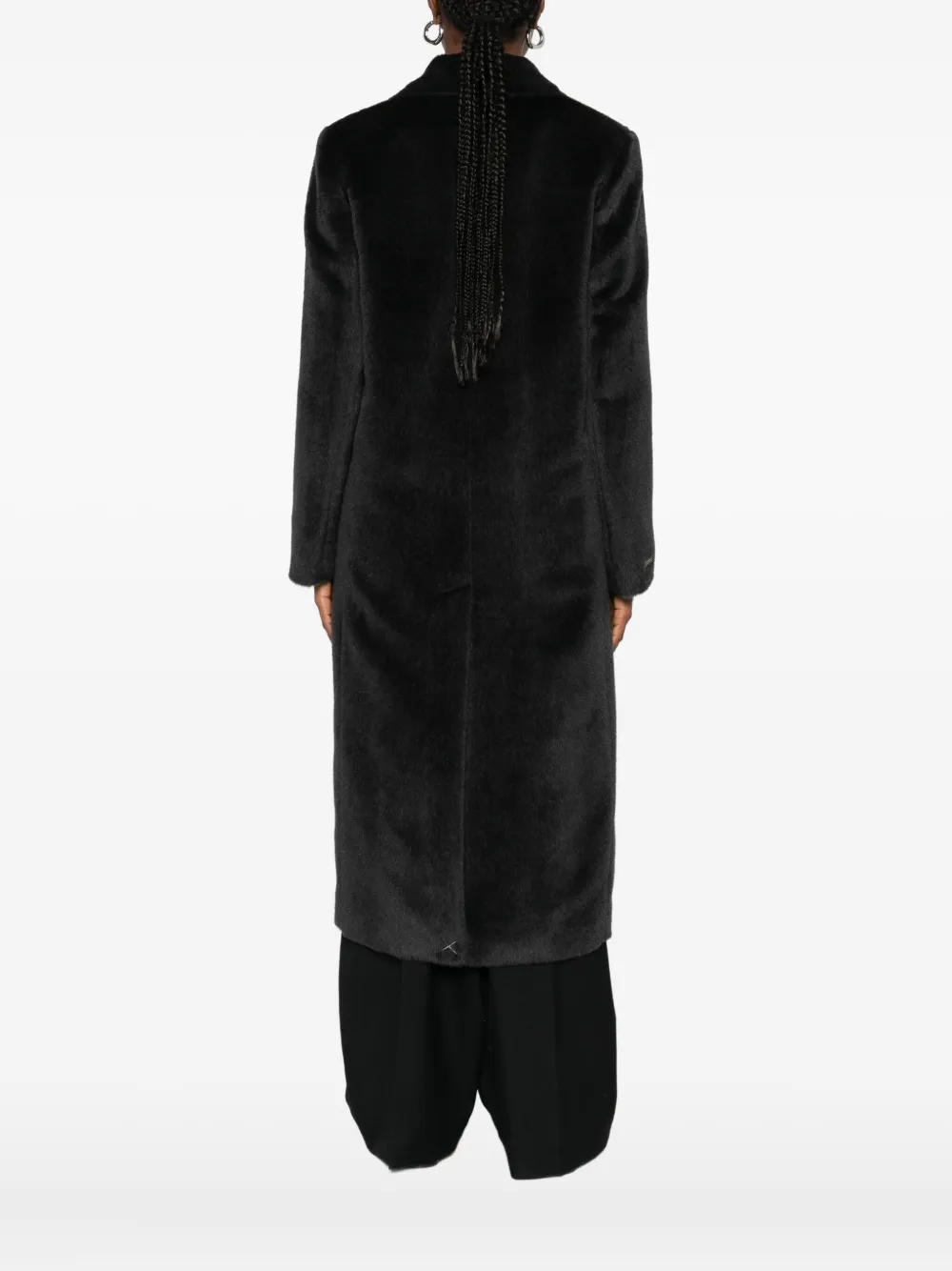 Peserico Notched-lapel Buttoned Coat In Black